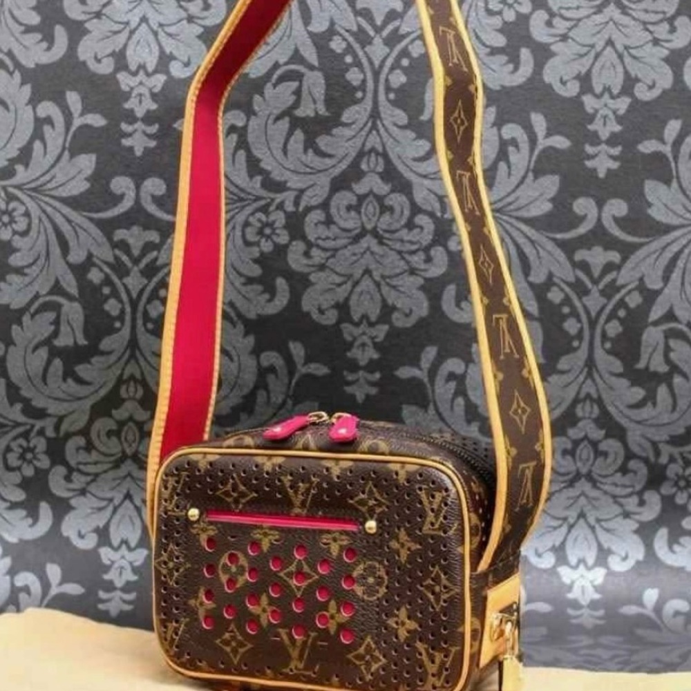 LOUIS VUITTON Monogram Perfo Mini Trocadero Shoulder Bag 💯 authentic